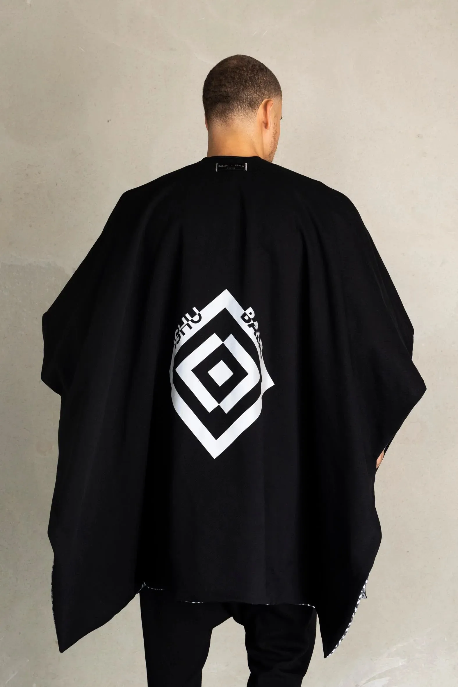 BALR X ISHU Reversible Poncho black