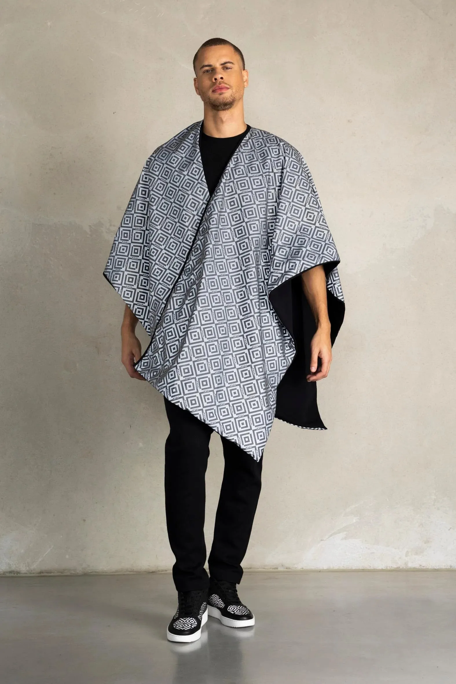 BALR X ISHU Reversible Poncho black