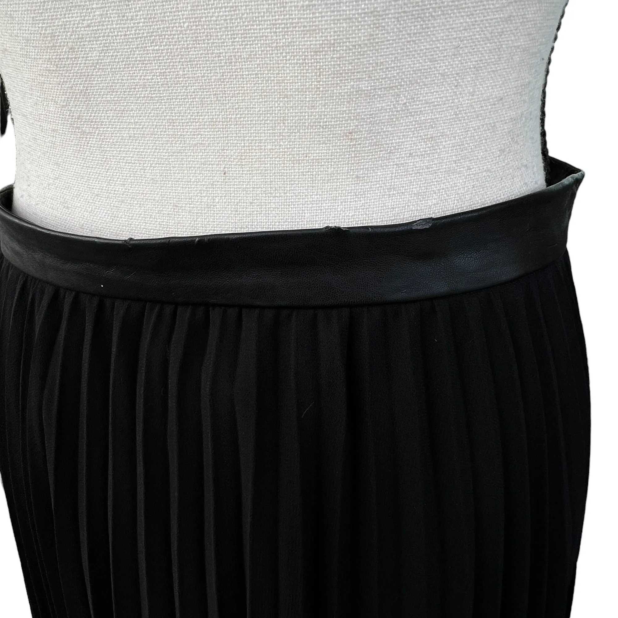 Black Chiffon Pleated Women Skirt Faux Leather Size 8