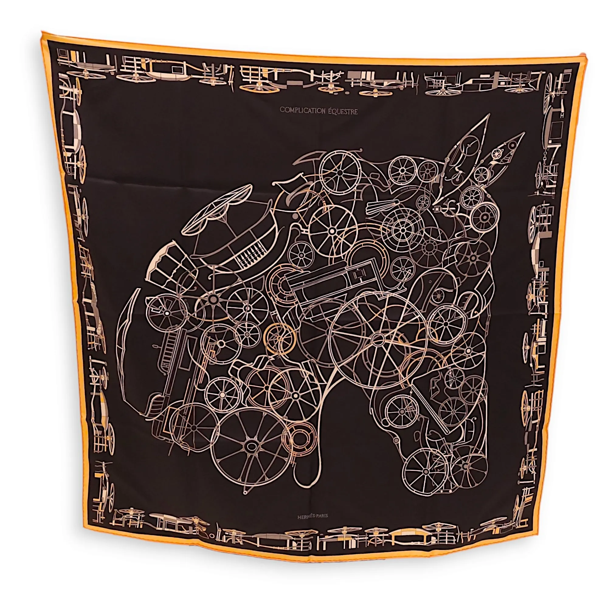 Complication Equestre 90 Noir/Abricot/Blanc Scarf