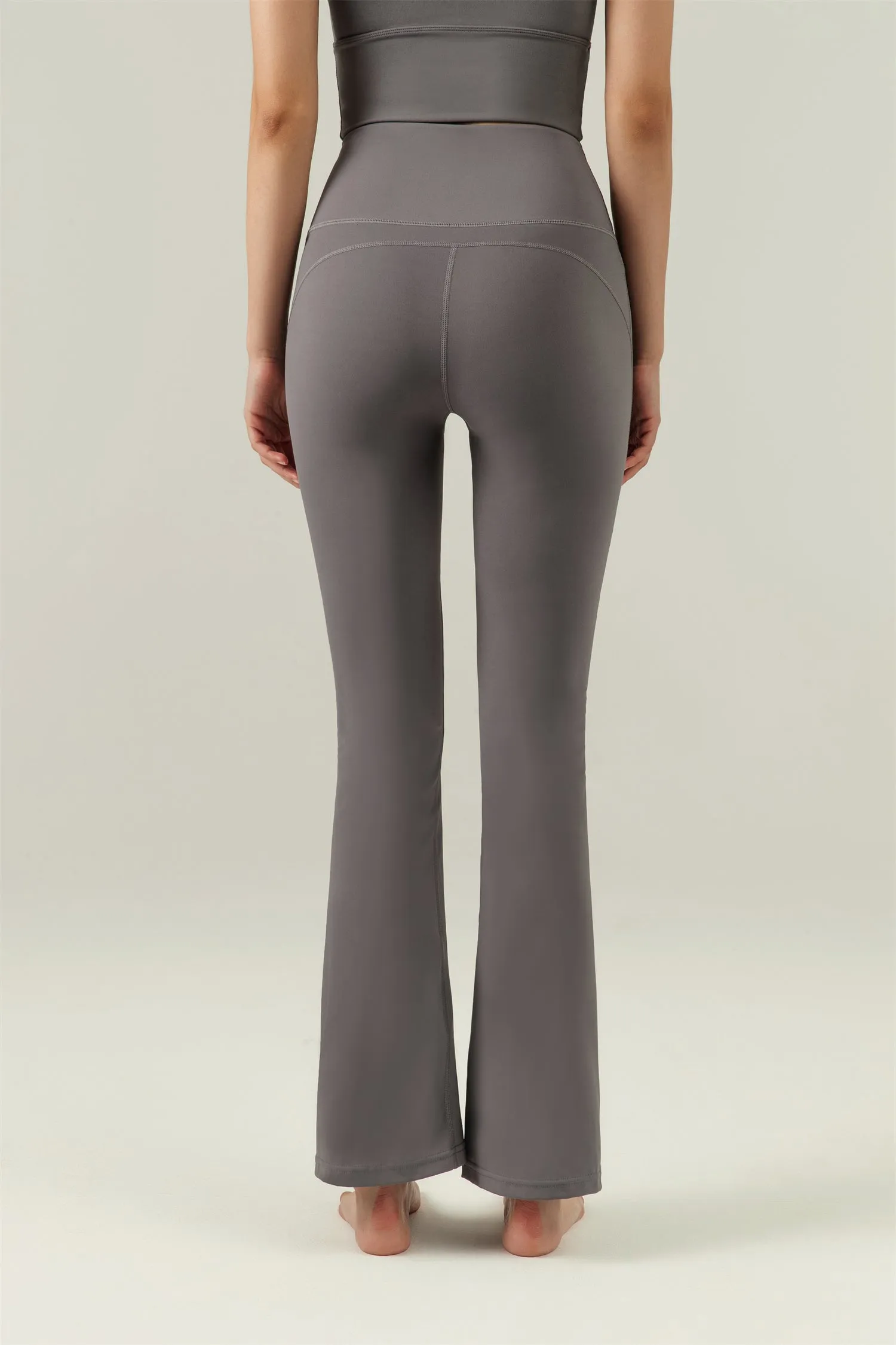 High Waisted Flared Sport Pant