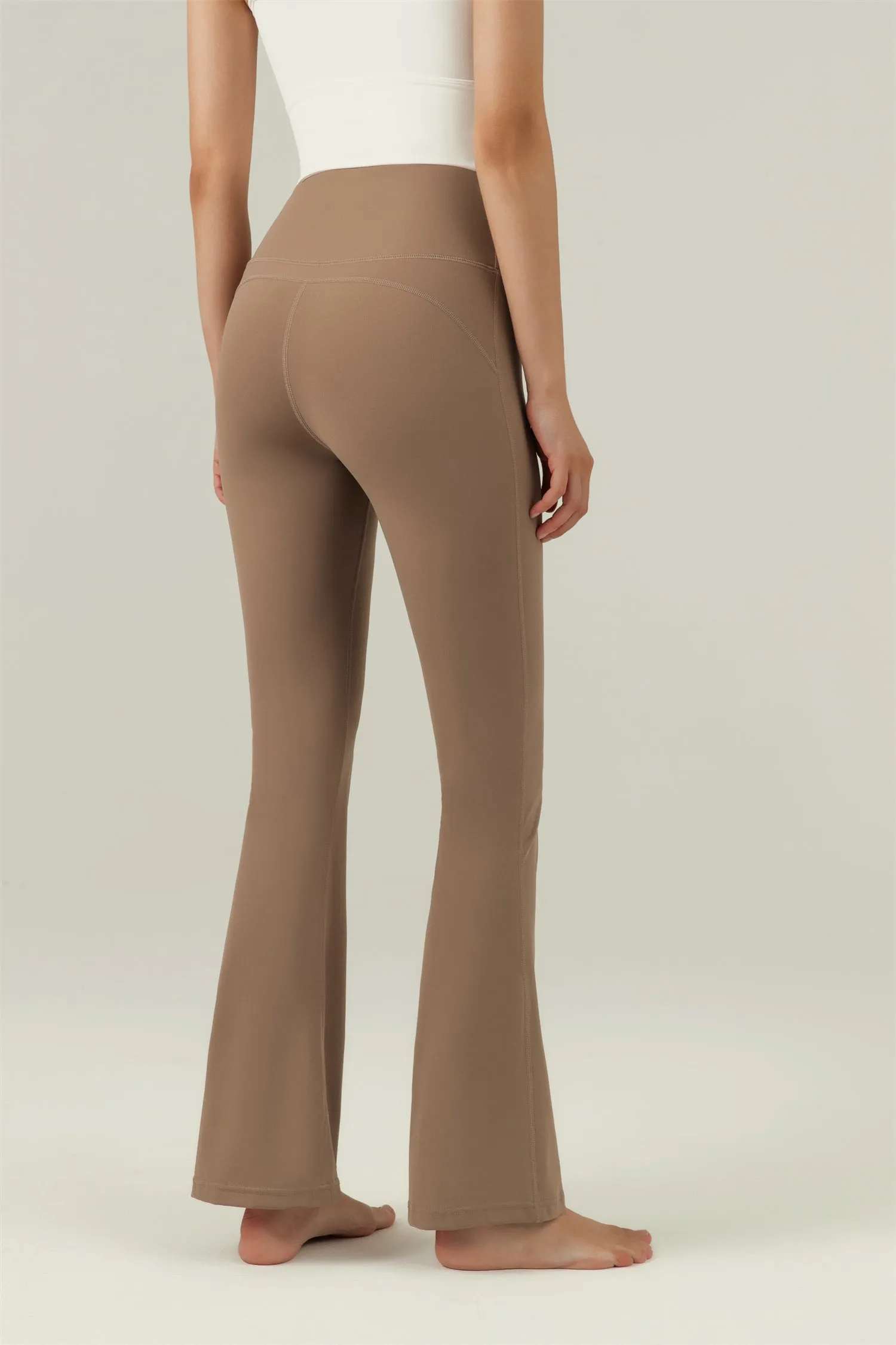 High Waisted Flared Sport Pant