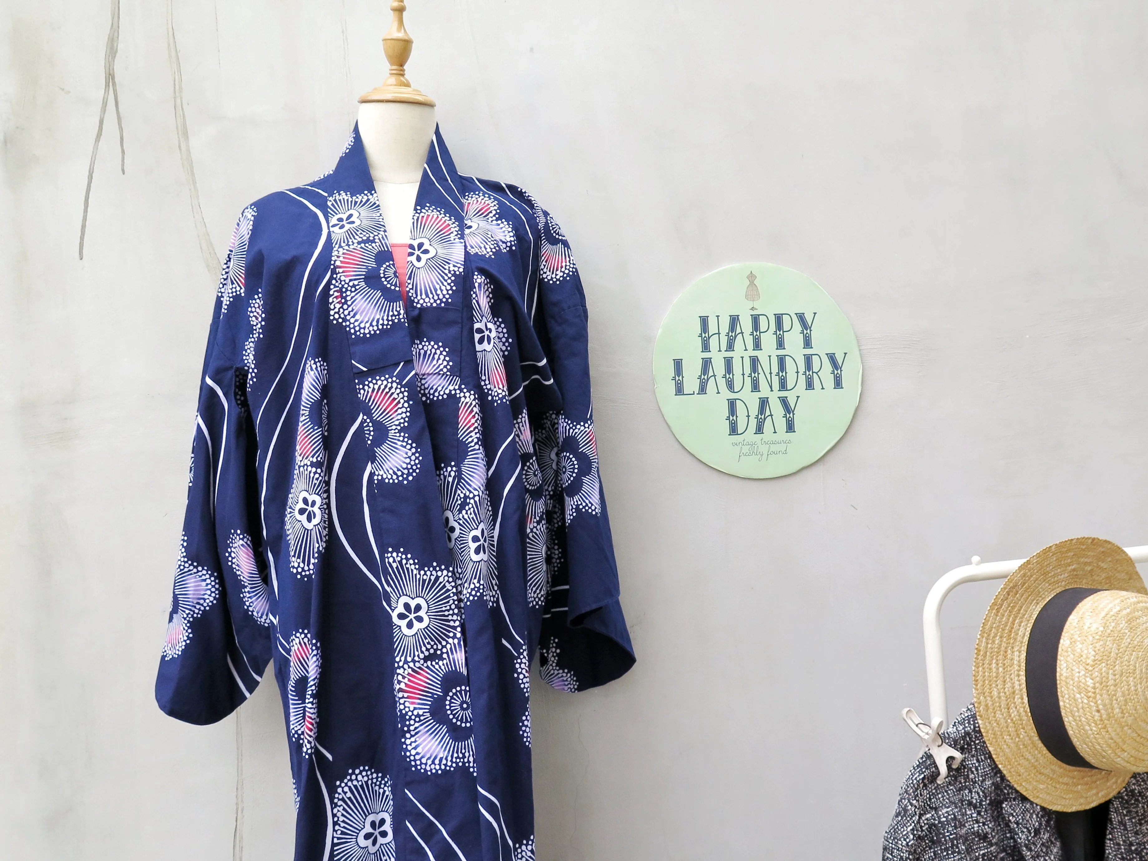 Sakura | Vintage 1960s 1970s oriental Japanese cherry blossom print Fireworks Dark blue Long traditional Kimono
